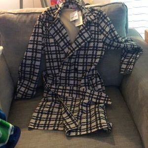 plaid printed light weight tench